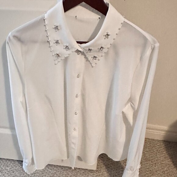 Melanie Lyne Pearl Embellished Button-Up Shirt - Picture 1 of 6